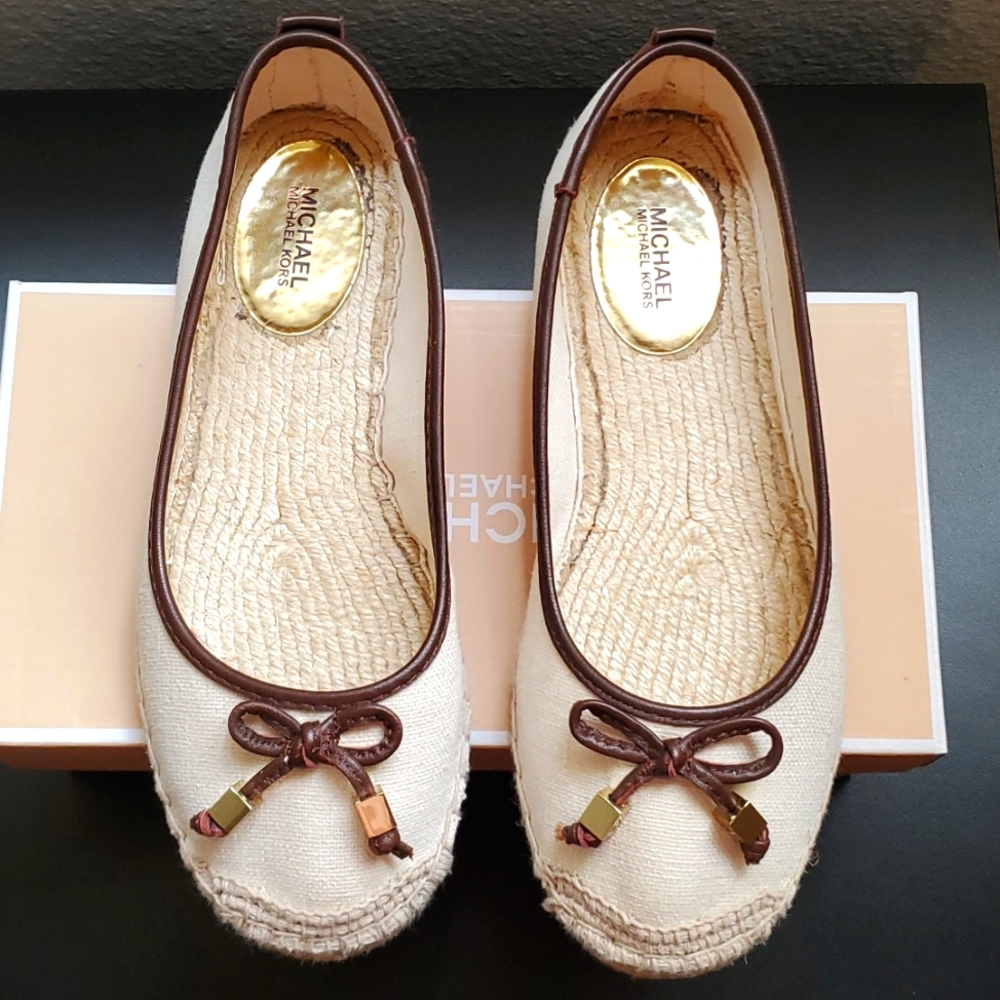 Michael Kors Espadrille Canvas Shoes, Size 8